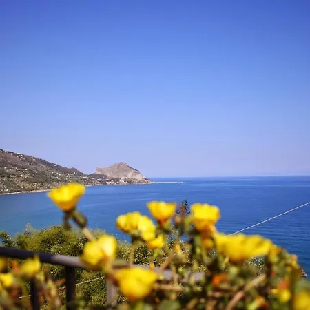 Vista Mare Sulla Rocca Di Appartamento Cefalù